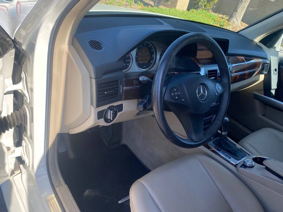 2010 Mercedes-Benz GLK-Class - Image 14 of 19