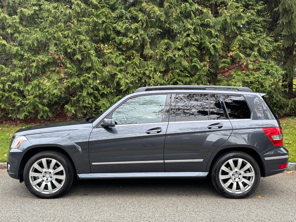 2010 Mercedes-Benz GLK-Class - Image 2 of 21