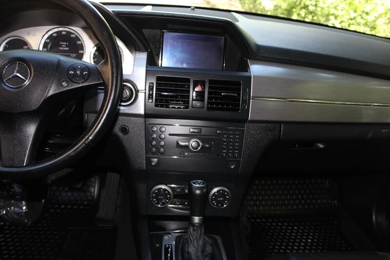 2010 Mercedes-Benz GLK-Class - Image 14 of 20