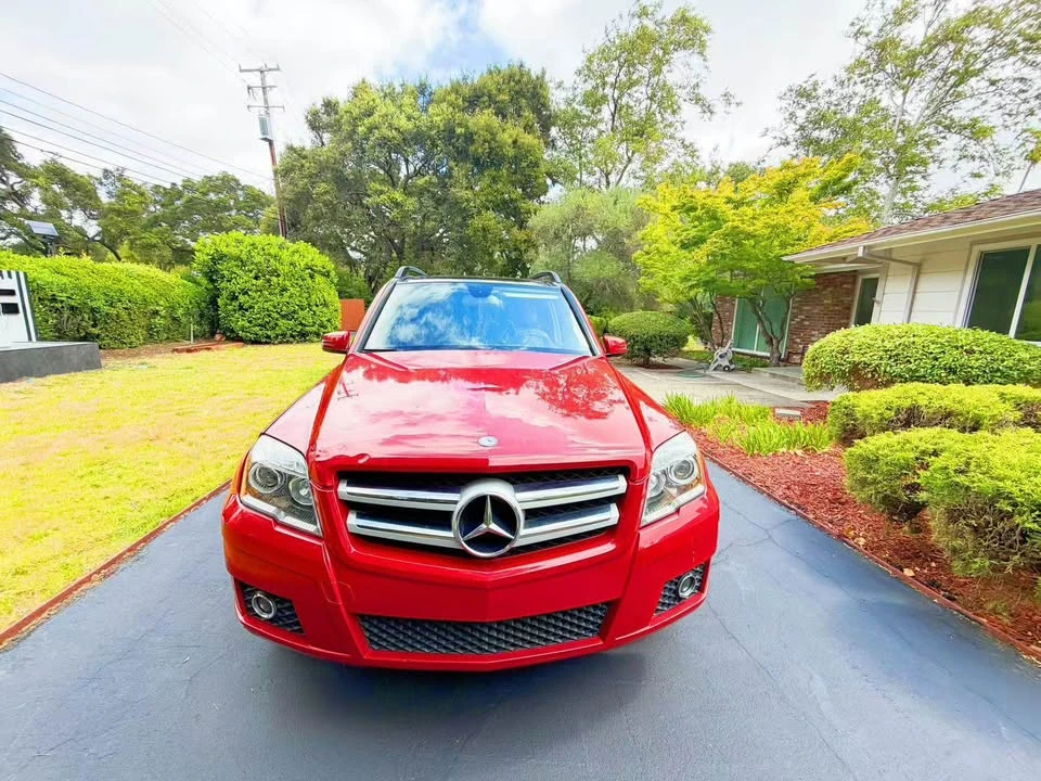 2010 Mercedes-Benz GLK-Class - Image 9 of 10