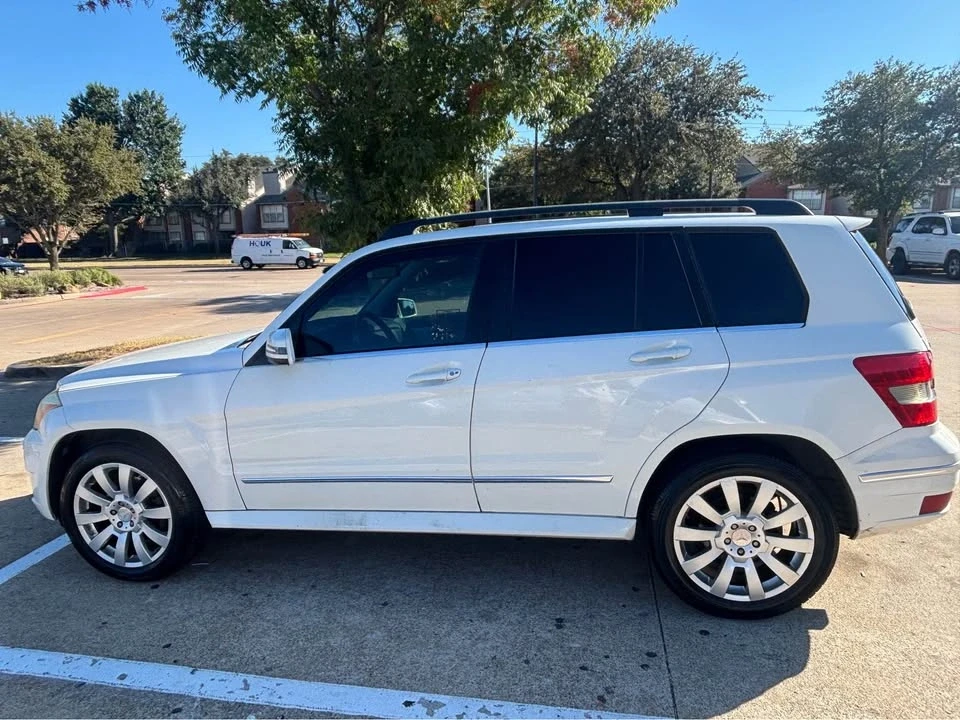 2010 Mercedes-Benz GLK-Class - Image 9 of 11