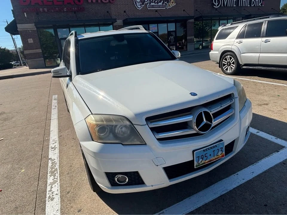 2010 Mercedes-Benz GLK-Class - Image 2 of 11