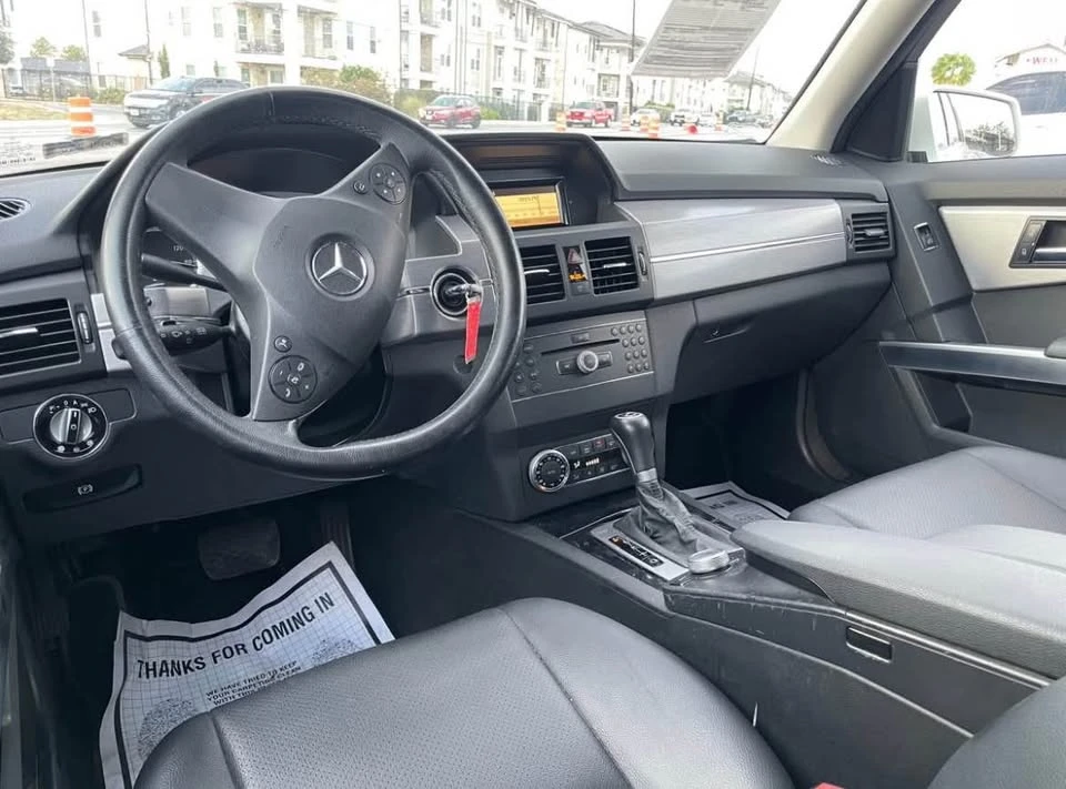 2010 Mercedes-Benz GLK-Class - Image 2 of 5