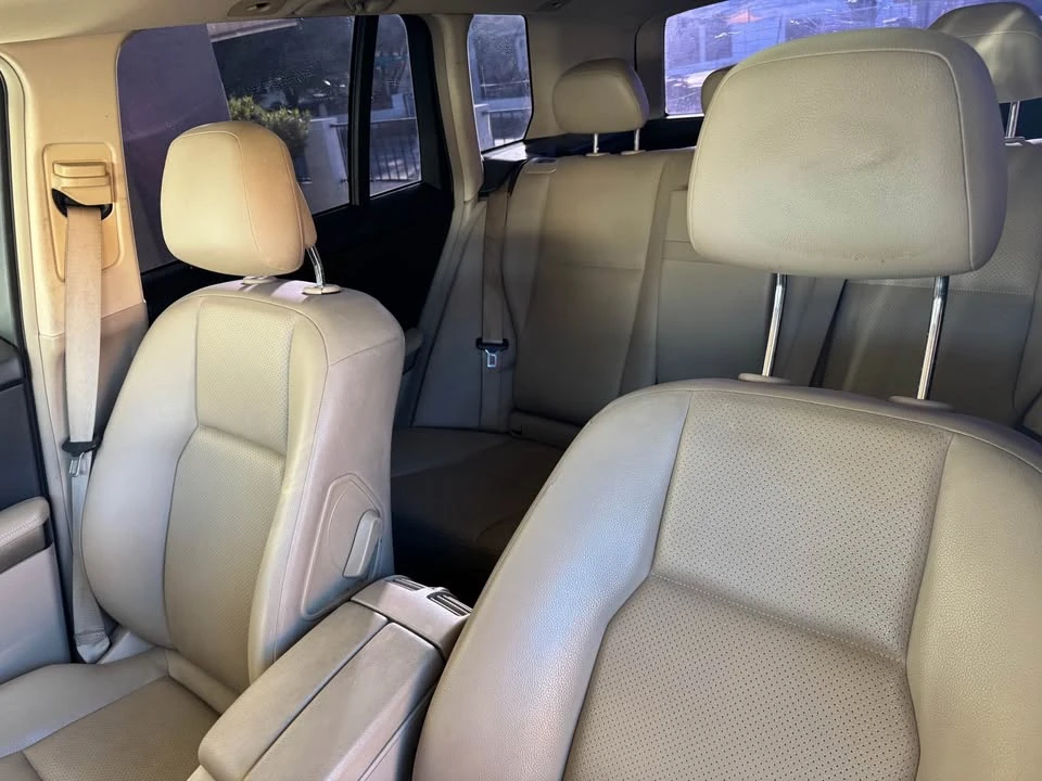 2010 Mercedes-Benz GLK-Class - Image 10 of 14