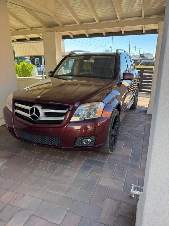 2010 Mercedes-Benz GLK-Class - Image 2 of 14