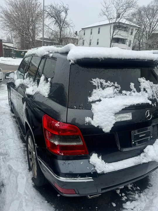 2010 Mercedes-Benz GLK-Class - Image 5 of 9