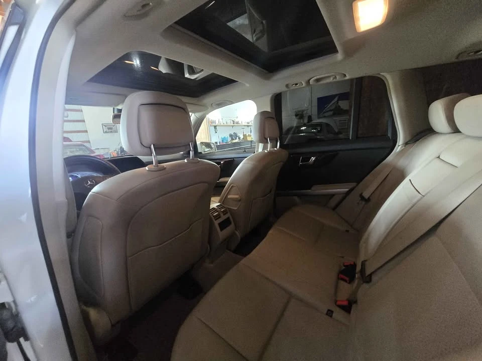 2010 Mercedes-Benz GLK-Class - Image 15 of 17