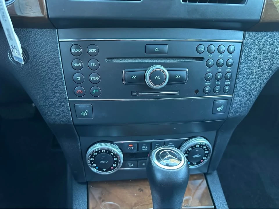 2010 Mercedes-Benz GLK-Class - Image 15 of 20