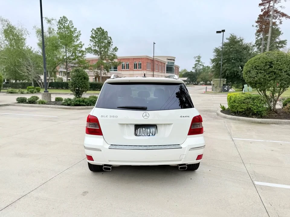 2010 Mercedes-Benz GLK-Class - Image 9 of 20