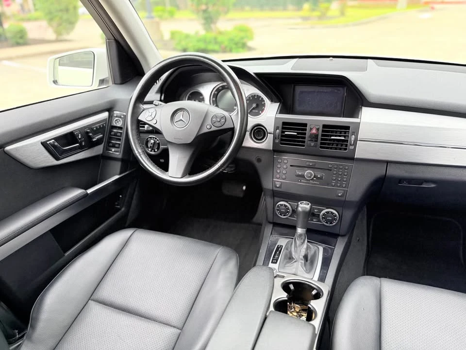 2010 Mercedes-Benz GLK-Class - Image 16 of 20