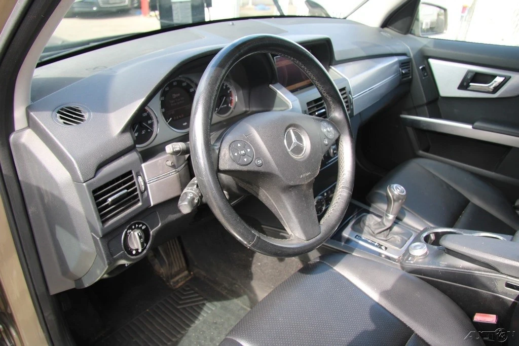 2010 Mercedes-Benz GLK-Class - Image 13 of 21