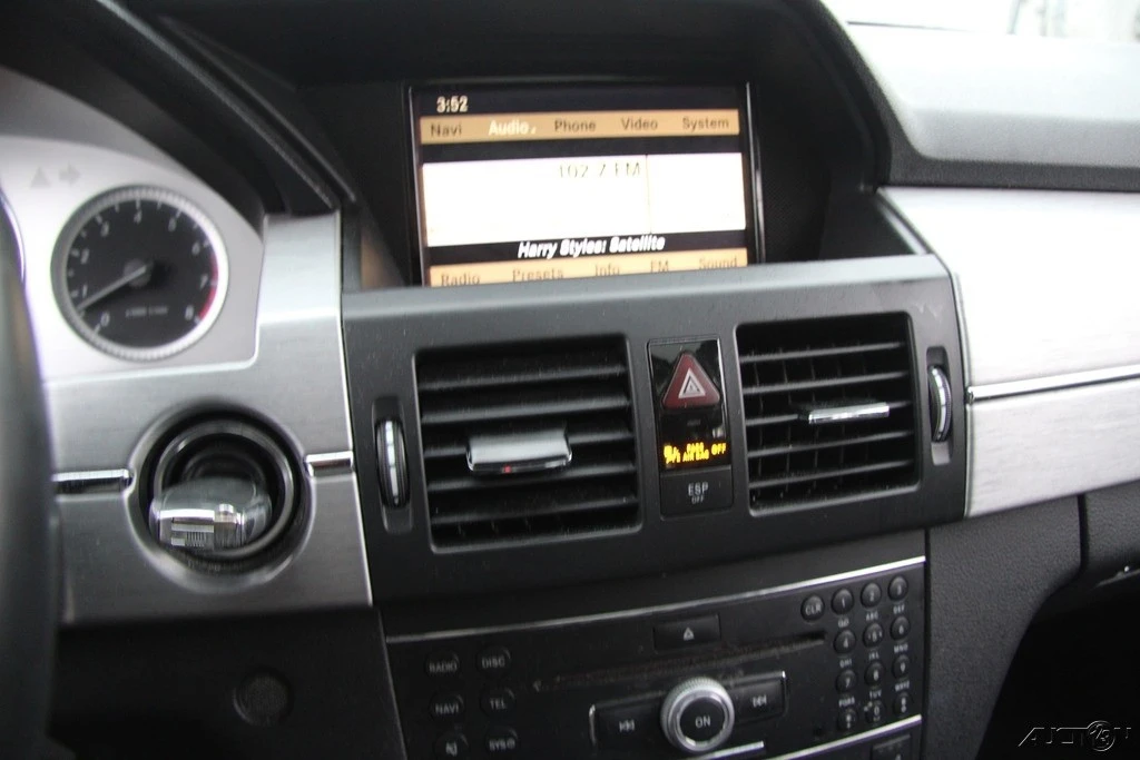 2010 Mercedes-Benz GLK-Class - Image 16 of 21