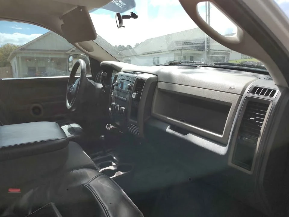 2010 Mercedes-Benz GLK-Class - Image 5 of 8