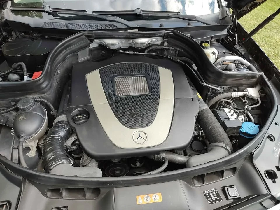2010 Mercedes-Benz GLK-Class - Image 8 of 8