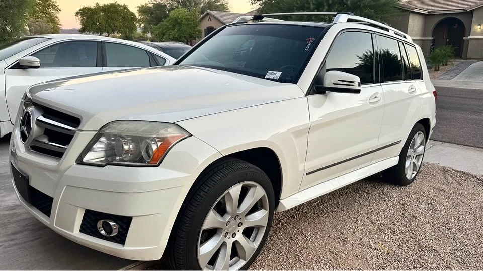 2010 Mercedes-Benz GLK-Class - Image 2 of 10