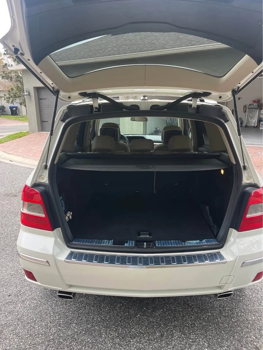 2010 Mercedes-Benz GLK-Class - Image 5 of 15