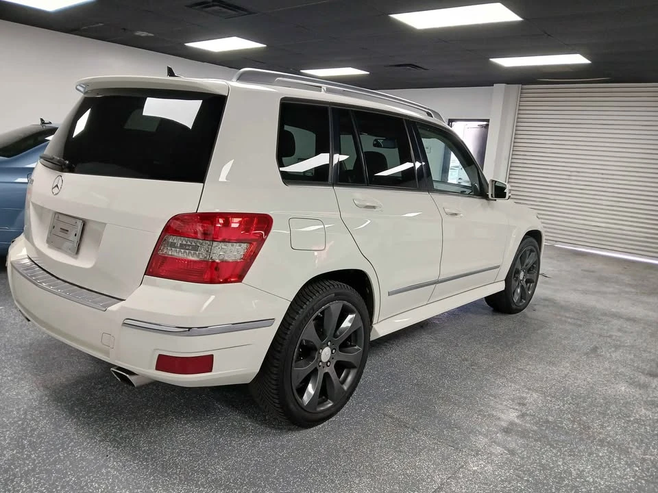 2010 Mercedes-Benz GLK-Class - Image 3 of 9