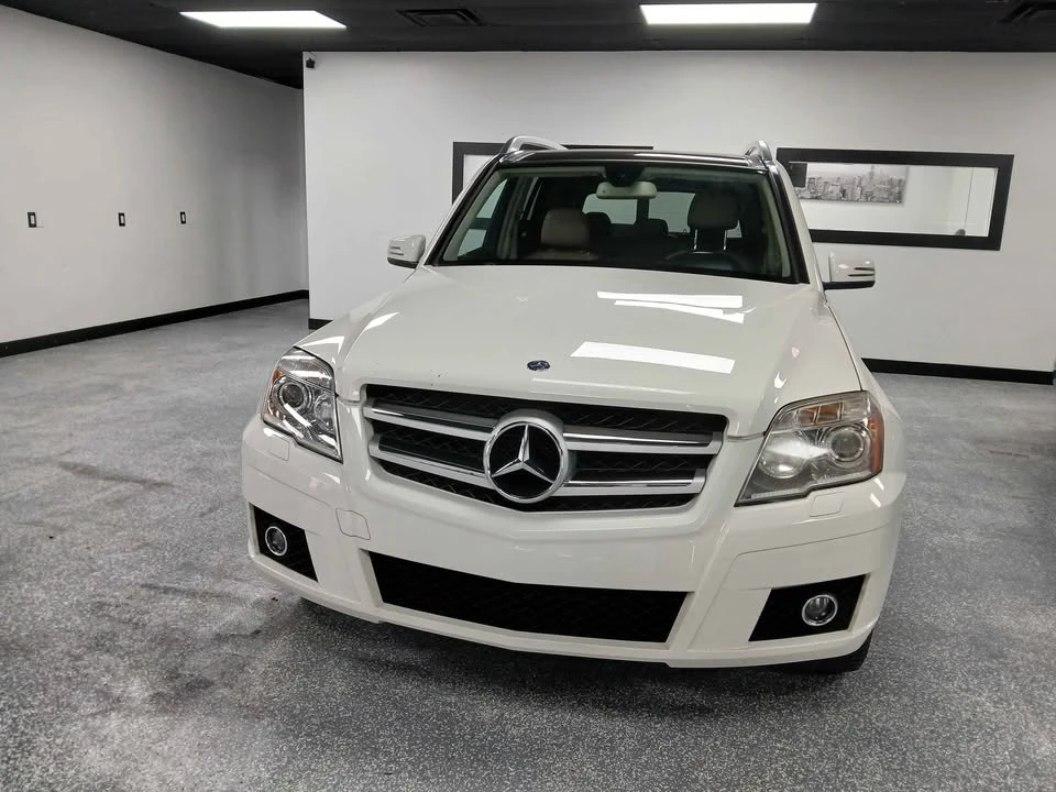 2010 Mercedes-Benz GLK-Class - Image 2 of 9