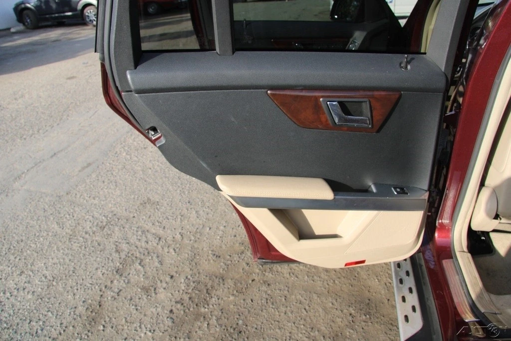 2010 Mercedes-Benz GLK-Class - Image 17 of 21