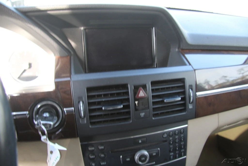 2010 Mercedes-Benz GLK-Class - Image 15 of 21