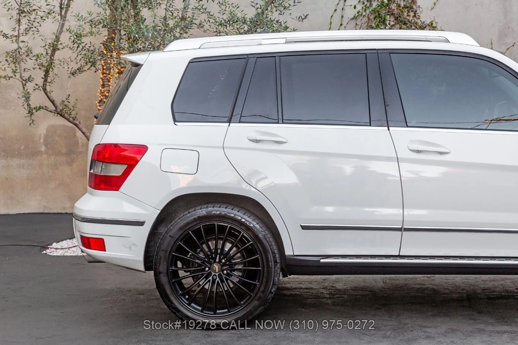 2010 Mercedes-Benz GLK-Class - Image 11 of 12
