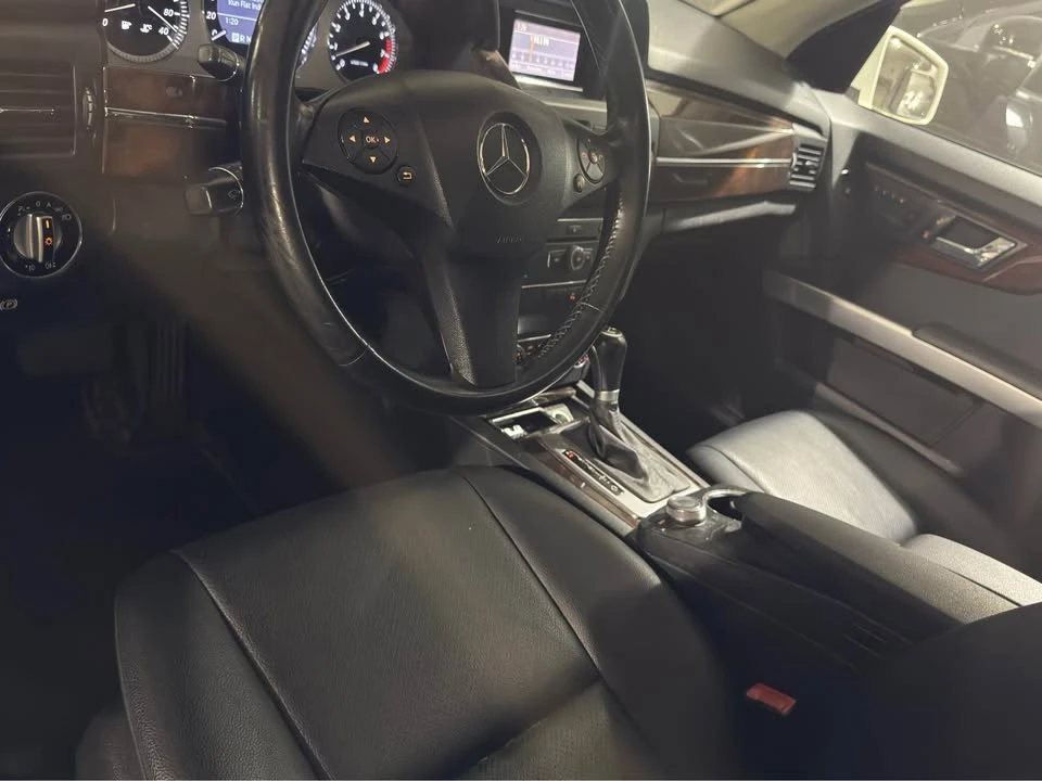 2010 Mercedes-Benz GLK-Class - Image 2 of 7