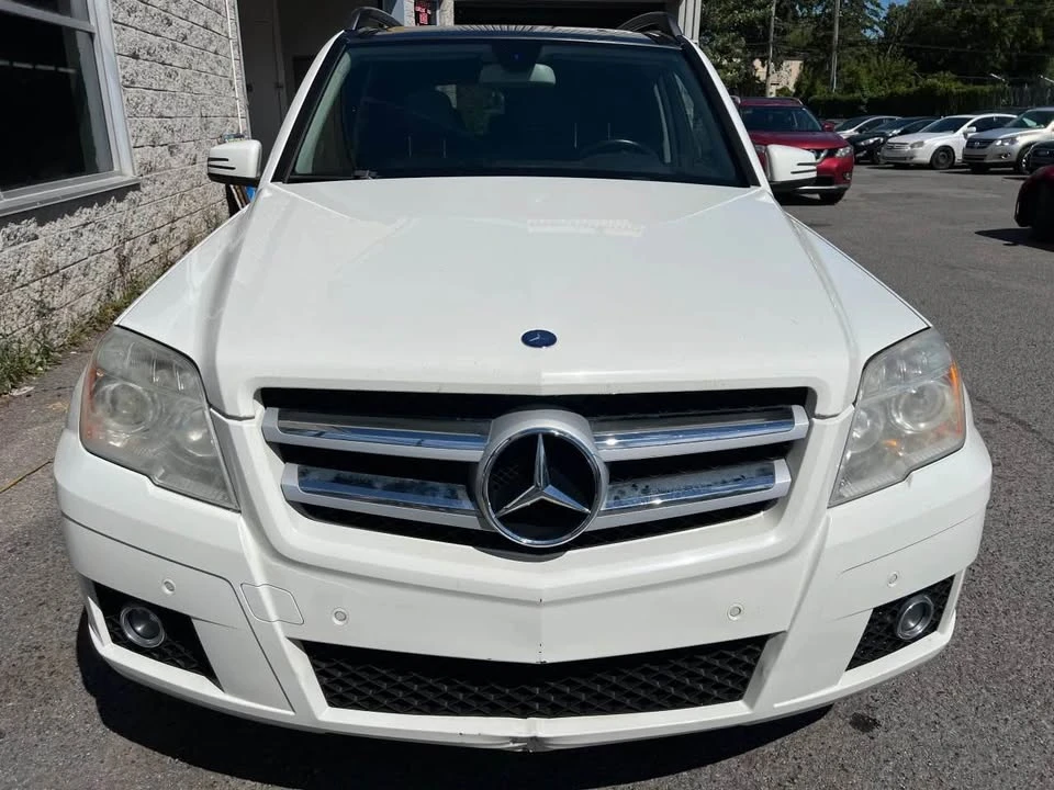 2010 Mercedes-Benz GLK-Class - Image 2 of 12