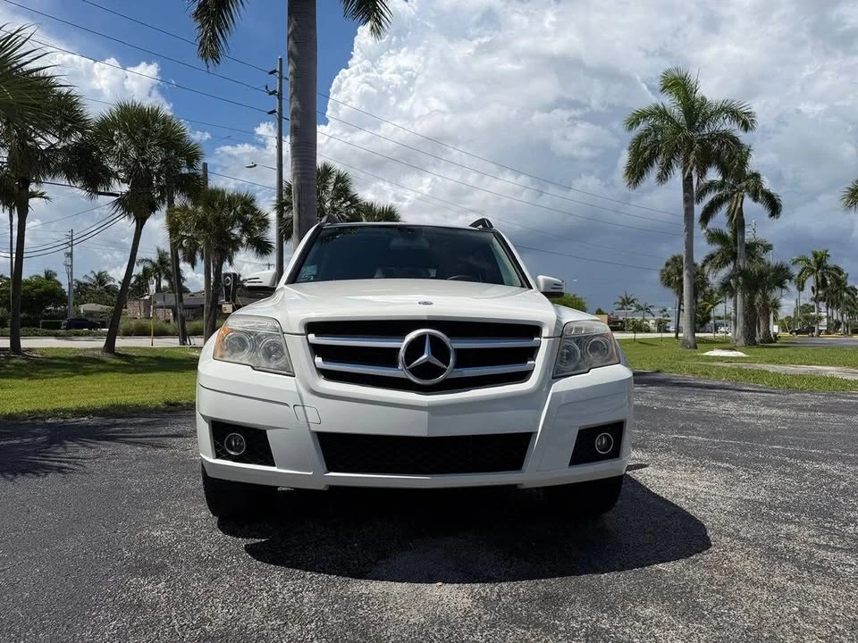 2010 Mercedes-Benz GLK-Class - Image 9 of 20