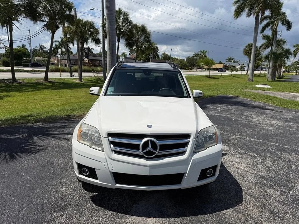 2010 Mercedes-Benz GLK-Class - Image 10 of 20