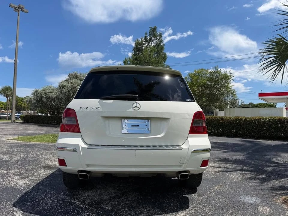 2010 Mercedes-Benz GLK-Class - Image 4 of 20