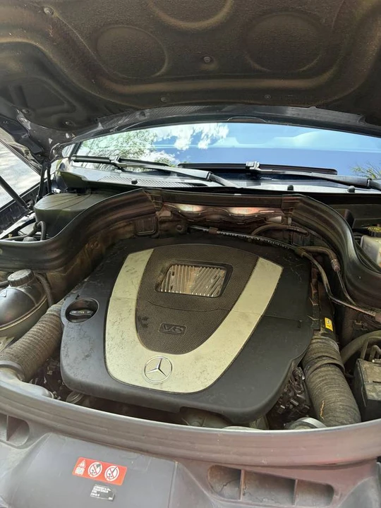 2010 Mercedes-Benz GLK-Class - Image 6 of 14