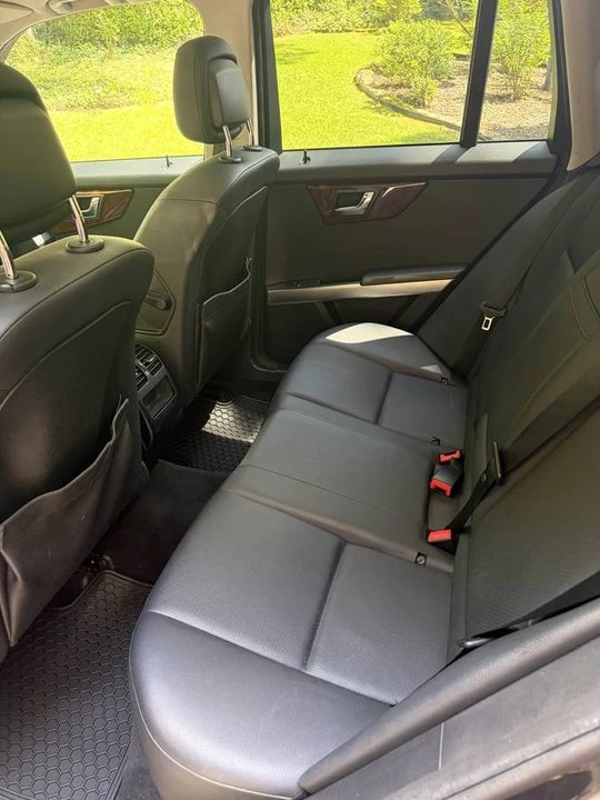 2010 Mercedes-Benz GLK-Class - Image 10 of 14