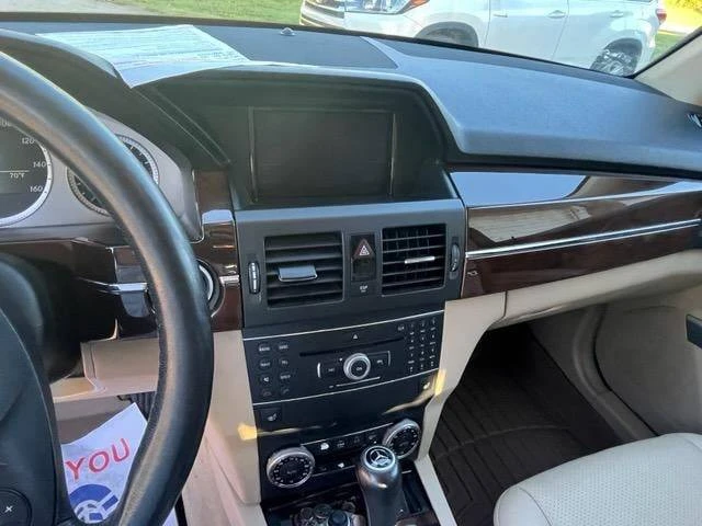 2010 Mercedes-Benz GLK-Class - Image 6 of 12