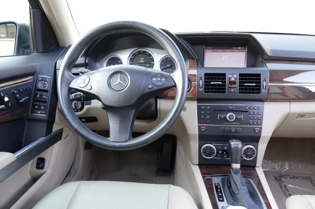 2010 Mercedes-Benz GLK-Class - Image 5 of 7