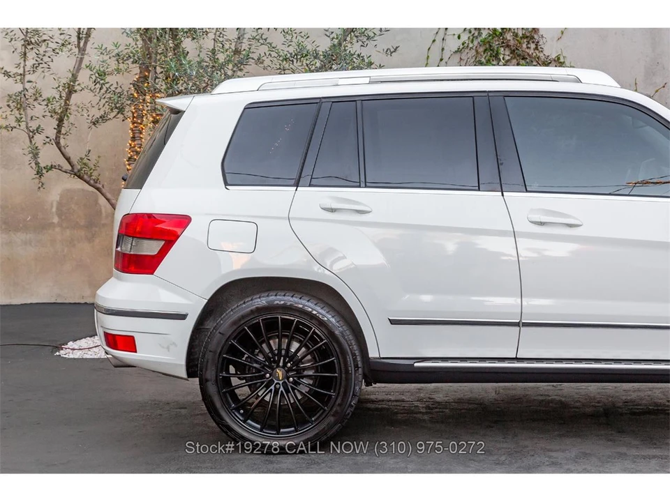 2010 Mercedes-Benz GLK-Class - Image 11 of 31