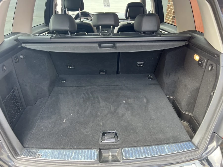2010 Mercedes-Benz GLK-Class - Image 10 of 10