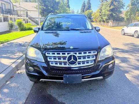 2010 Mercedes-Benz M-Class ML 350 Sport Utility 4D