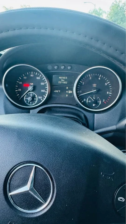2010 Mercedes-Benz W164 M-Class - Image 10 of 17