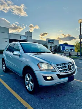 2010 Mercedes-Benz M-Class ML350