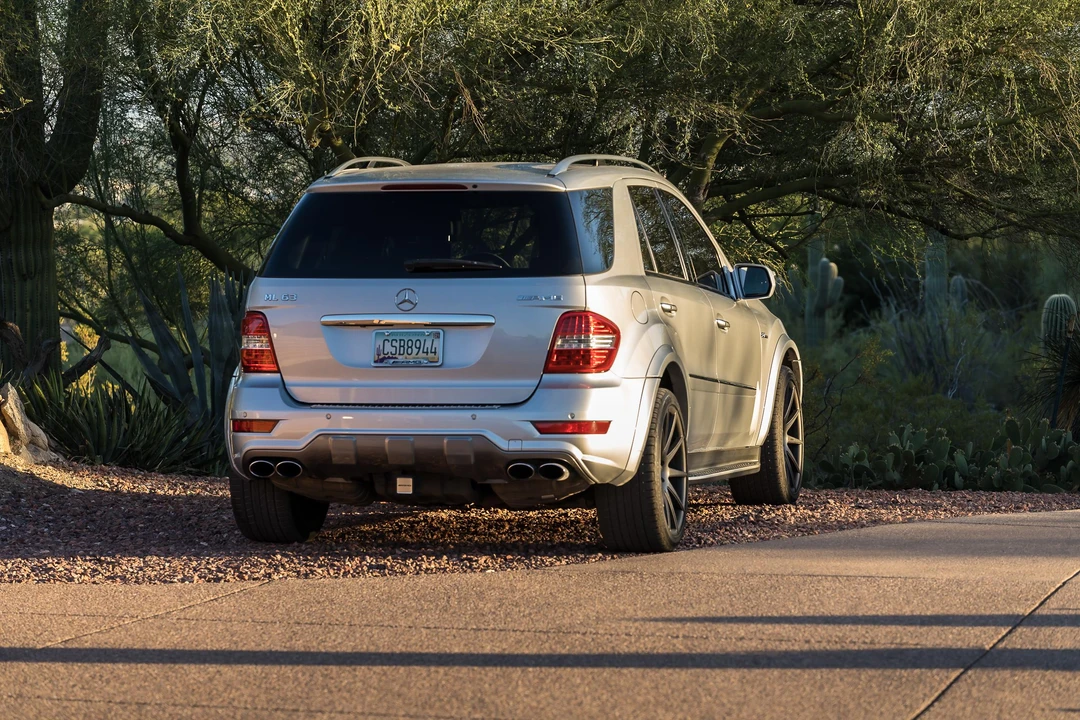 2010 Mercedes-Benz W164 ML 63 AMG - Image 10 of 29