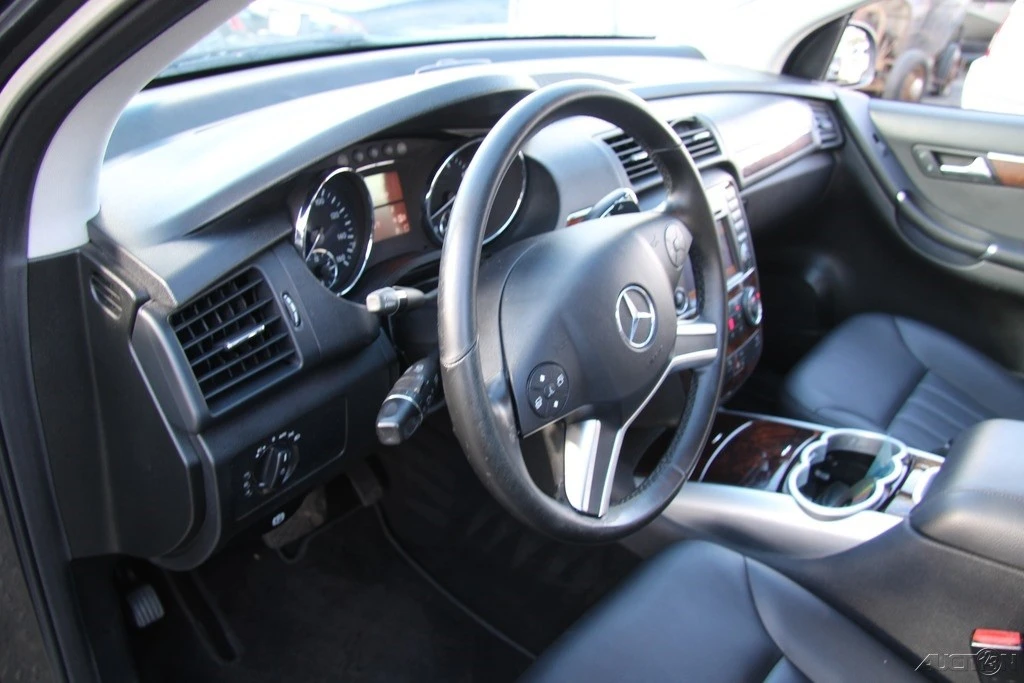 2010 Mercedes-Benz W251 R-Class - Image 14 of 21