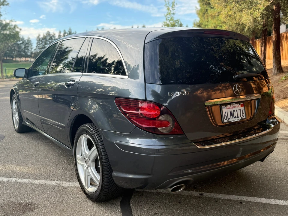 2010 Mercedes-Benz W251 R-Class - Image 9 of 31
