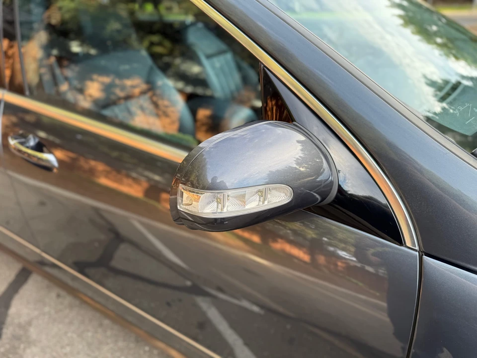 2010 Mercedes-Benz W251 R-Class - Image 17 of 31