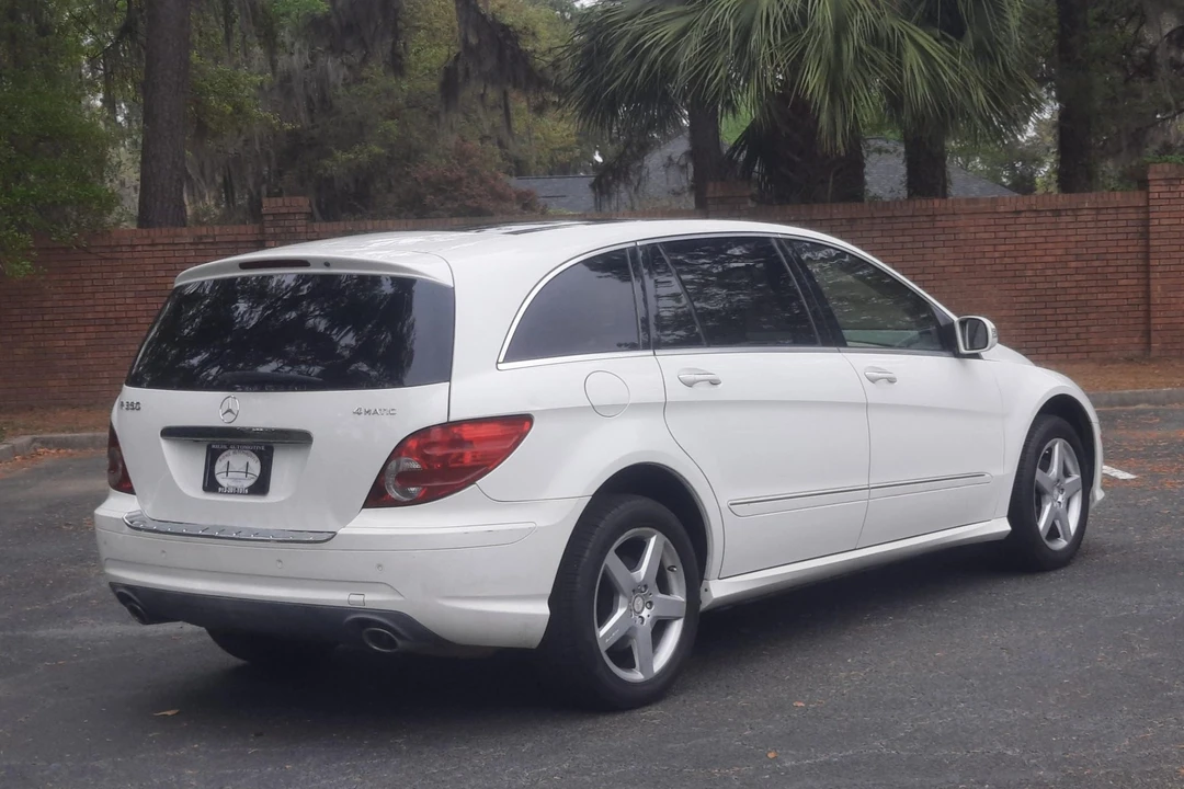 2010 Mercedes-Benz W251 R-Class - Image 2 of 7