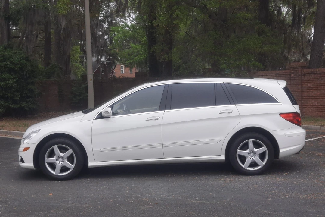 2010 Mercedes-Benz W251 R-Class - Image 3 of 7
