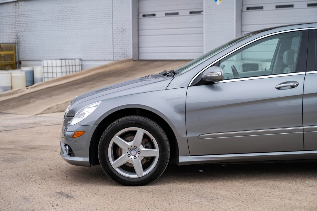 2010 Mercedes-Benz W251 R-Class - Image 21 of 31