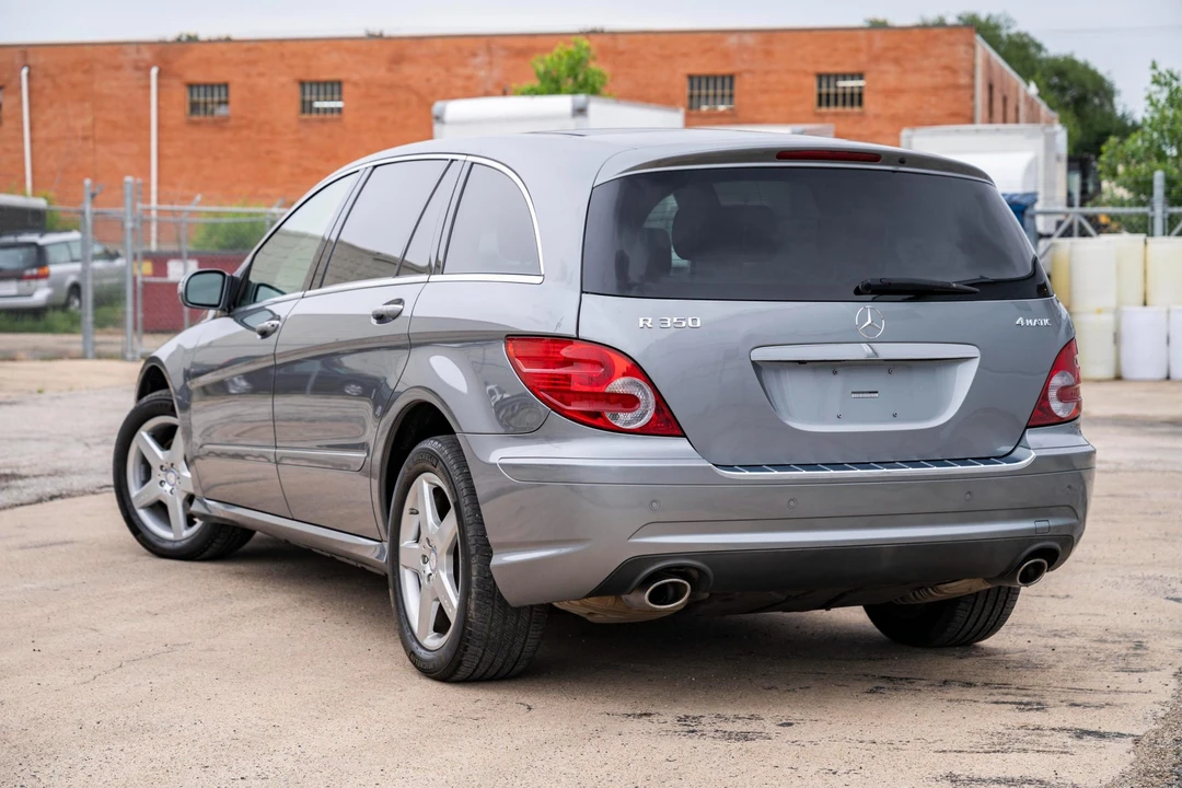 2010 Mercedes-Benz W251 R-Class - Image 9 of 31