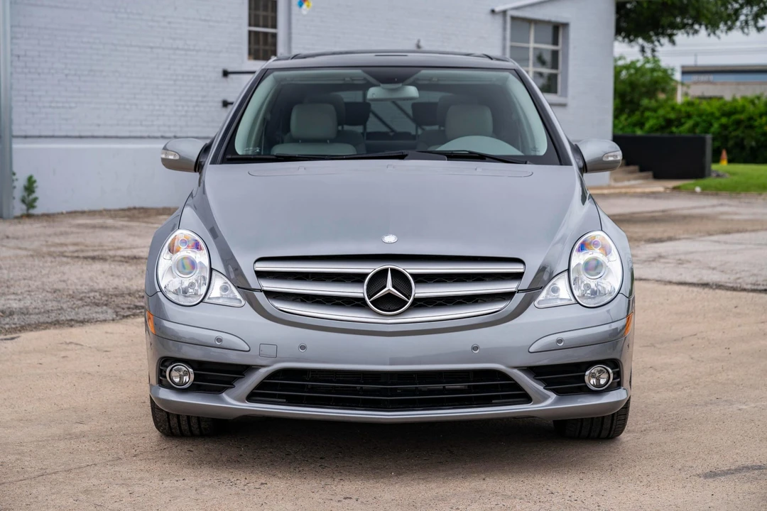 2010 Mercedes-Benz W251 R-Class - Image 18 of 31