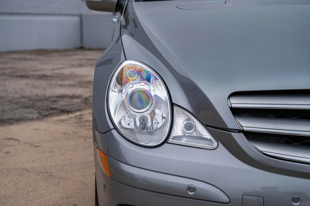 2010 Mercedes-Benz W251 R-Class - Image 25 of 31