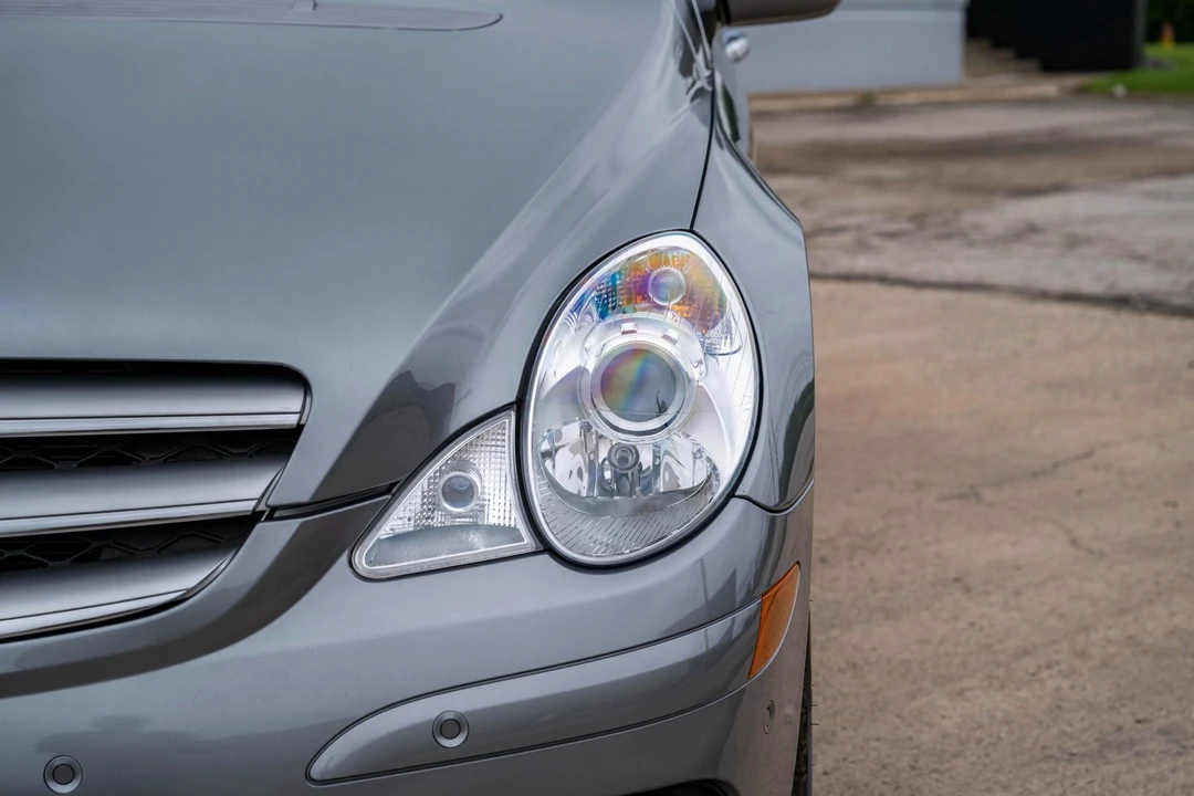 2010 Mercedes-Benz W251 R-Class - Image 26 of 31